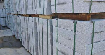 营口芝麻白路牙石，路侧石