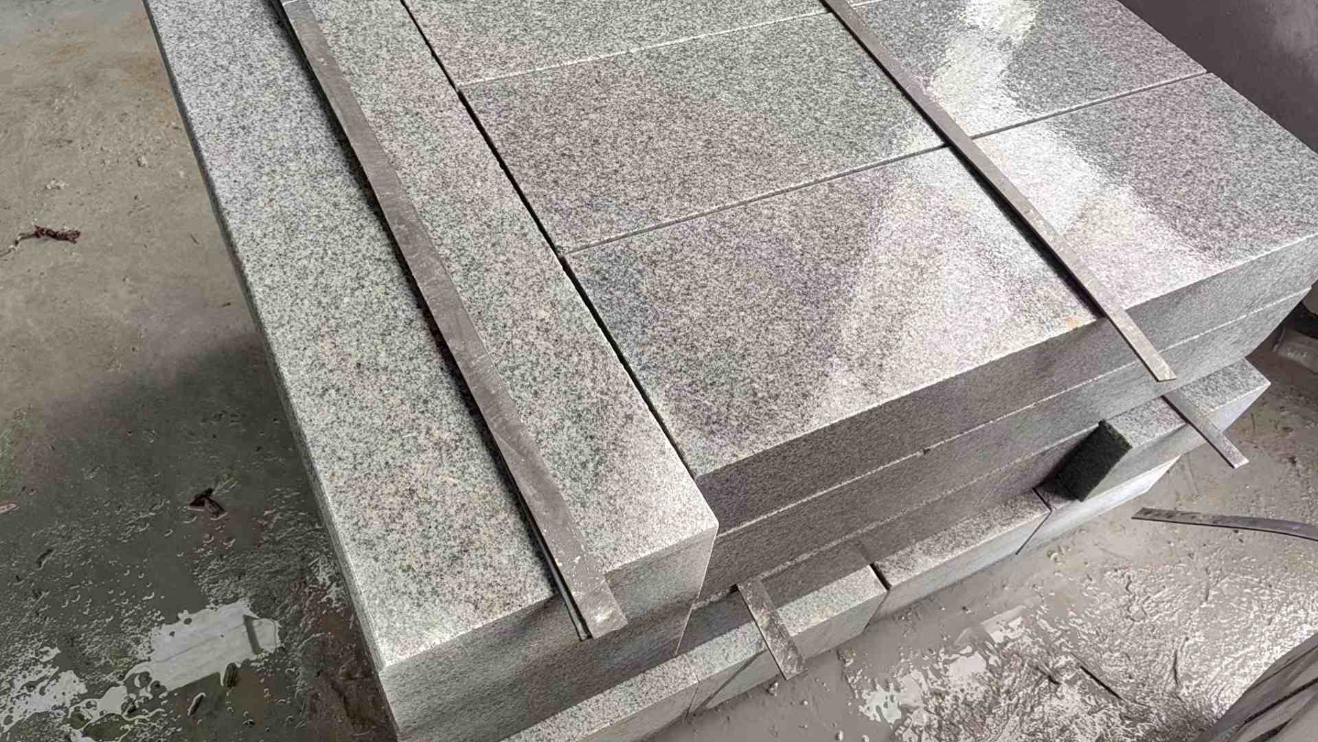 营口芝麻灰 芝麻白 路牙石 路侧石 马路牙子